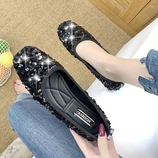 Scarpe casual da donna con paillettes singole primaverili e autunnali con bocca poco profonda, set di fagioli piatti