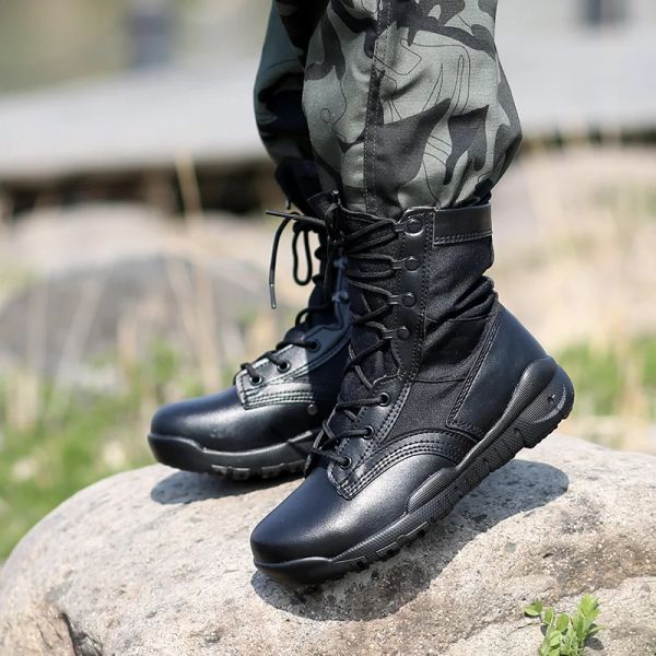 Sapatos Homens ao ar livre botas táticas militares ultraleves sem escalada Botas do exército não escaladas