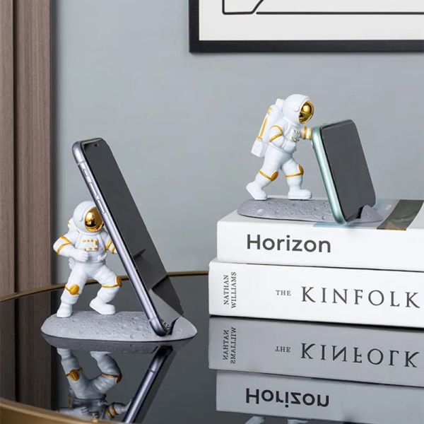 Skulpturen Spaceman Statue Büro Handyhalterung Dekoration Astronaut Figuren Handy Pad Ständer Halter Halterung Zubehör Geschenke