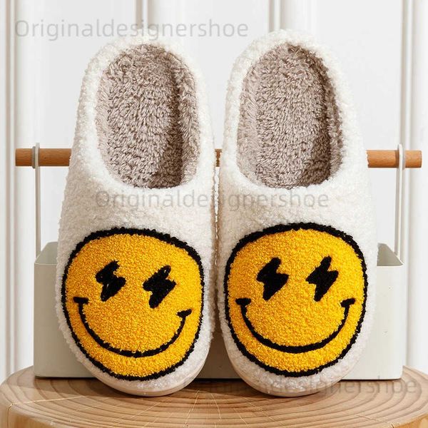 Chinelos femininos chinelos bonito relâmpago rosto casa engraçado senhoras calçados casuais inverno sapatos internos fofos sorrindo slides para casa t240323