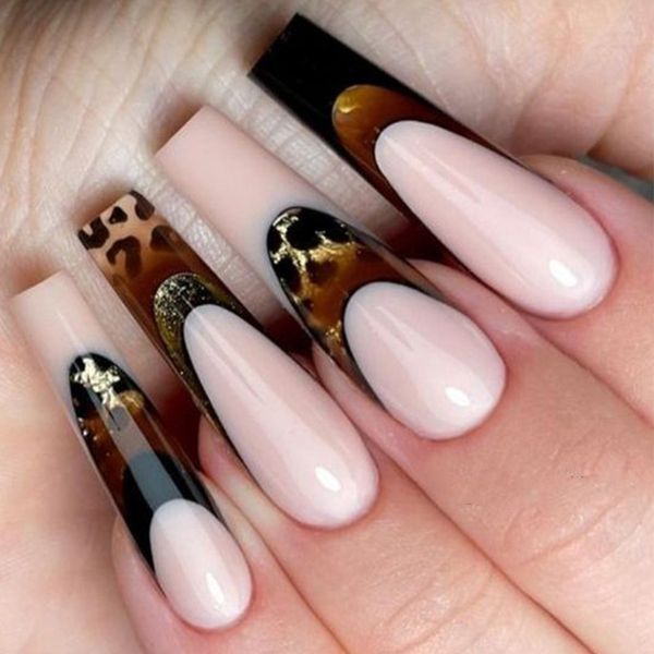 Novas vendas usam unhas falsas com estampa de leopardo unhas longas Nail Art