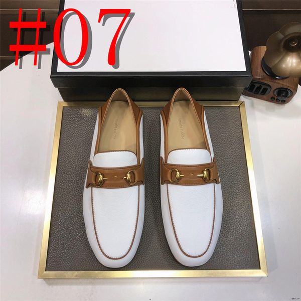 39 Model Luxo Men Sapatos Casuais Soxotores de Couro Business Business para dirigir Moccassins Slip confortável no sapato de borla