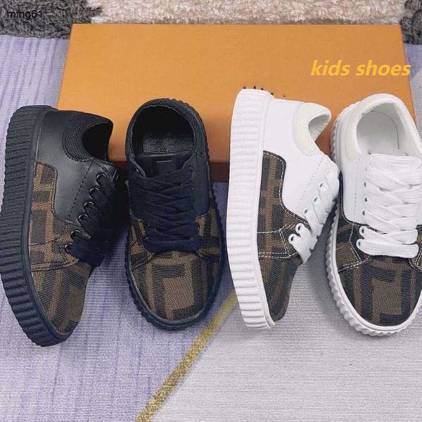 Kleinkind-Jungen-Schuhe, Kinder-Turnschuhe, Kinder-Schuhe, Designer, kleine weiße Schuhe, Frenulum, neue F-Alter-Canvas-Farbblock-Board-Schuhe, Größe 26–35, Marken-Baby-Turnschuhe