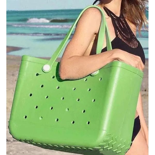 Mode Bogg Tasche Umhängetaschen Große Wasserdichte Weiche EVA Gestanzte Organizer Sommer Wasser Park Meer Lagerung Tote Handtaschen Luxus Designer Geldbörsen Frauen Aktien 847