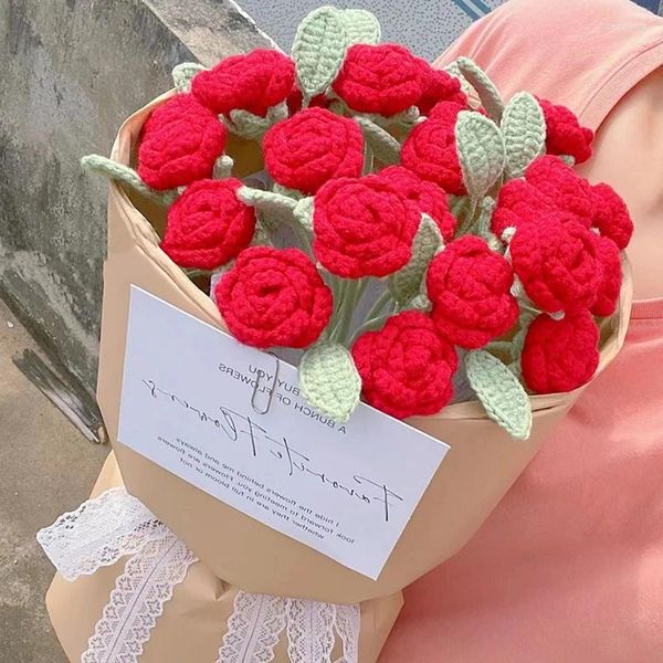Flores decorativas 1pc rosa buquês de flores mesa de malha único buquê terminado crochê para decoração de casamento presente do dia dos namorados das mães