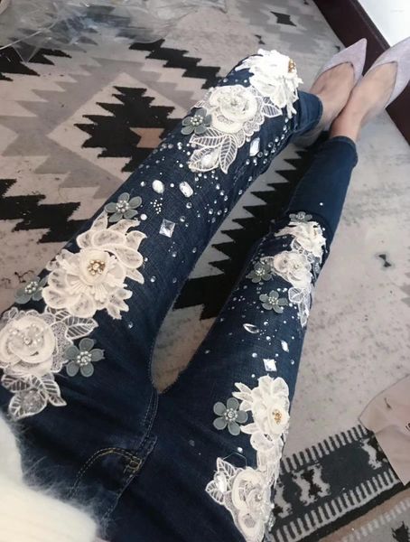 Jeans femininos luxo moda europeia frisado brilhando diamante elástico leggings flor para mulheres high street denim calças femme pantalons