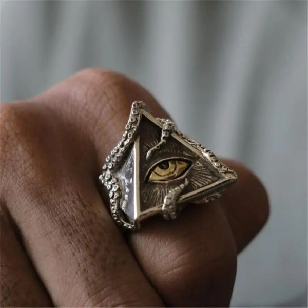 Anelli d'oro 14K dell'antico Egitto Occhio di Horus per gli uomini Commercio all'ingrosso di gioielli da festa punk di moda retrò triangolo creativo