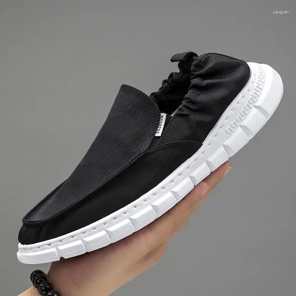 Scarpe casual in tessuto da uomo 2024 Fashion All-match Sneakers Una tela confortevole a pedale