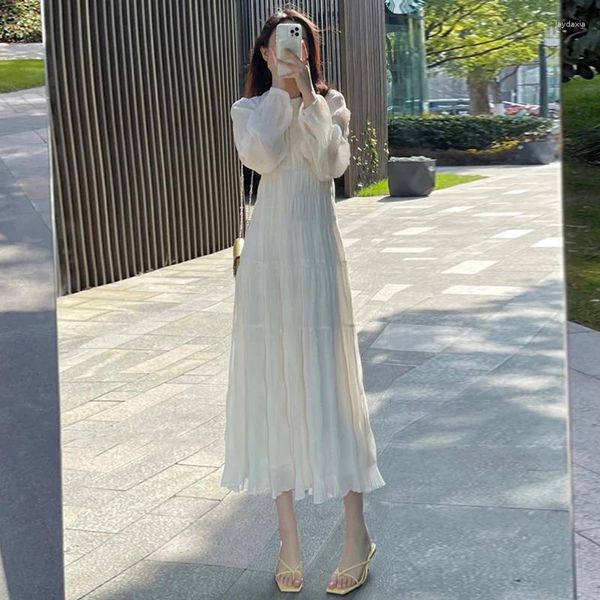 Vestidos casuais primavera / verão fada primeiro amor estilo vestido branco para crianças 2024 kikyu moda francesa magro e enrugado longo