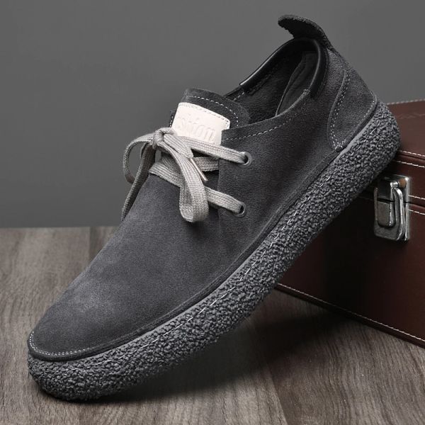 Sapatos da marca de luxo camurça Sapatos de homens confortáveis simples Oxford Sapates Lace Up Up de alta qualidade Couro genuíno tênis ao ar livre sapatos de condução