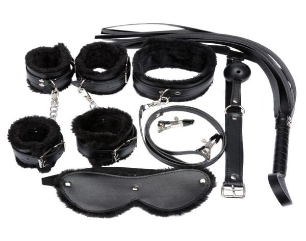 Costume da donna Set 7PCSset Sexy PU Pelle Peluche Fetish Bondage sessuale Biancheria intima erotica con manette Morsetti per capezzoli Gag Whip6992815