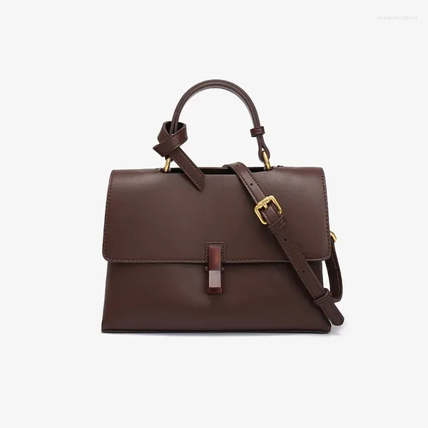 Borsa Borse a tracolla semplici vintage per le donne 2024 Borse da donna di moda Borse a tracolla in pelle con clip in mogano Marrone di alta qualità