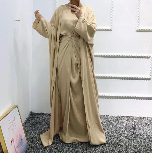 Abbigliamento etnico Abito musulmano da donna Set da 3 pezzi Abiti eleganti Abaya islamici lunghi Set di abbigliamento modesto Eid