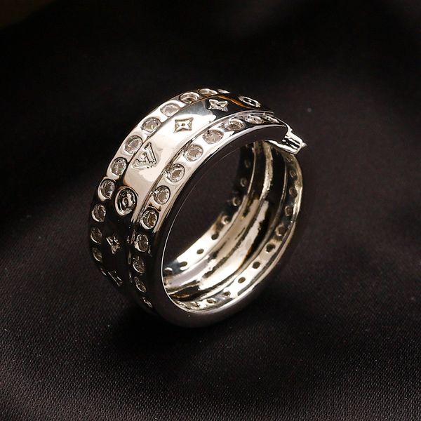 20 Style Lüks Retro Tasarımcı Yüzüğü 18K Altın KAPALI Kadınlar Erkekler Mektup Zarif Stil Yüzükleri Düğün Partisi Mücevherleri Açık Ayarlanabilir