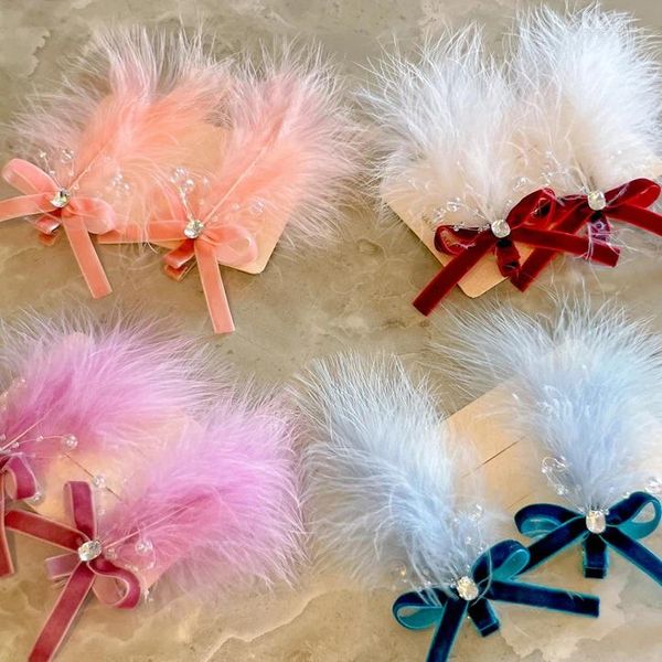 Acessórios de cabelo 2 PCS Moda Feather Velvet Bow Cute Clips Gilr Hairpins Barrettes para Kid Headdress