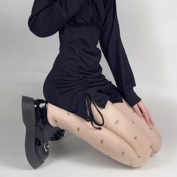 Damen süßer Bowknotenpunkte Herz gemustert bloße Strumpfhosen Japanischer Stil sexy Seethrough Silky Panchhose Hosiery 240312