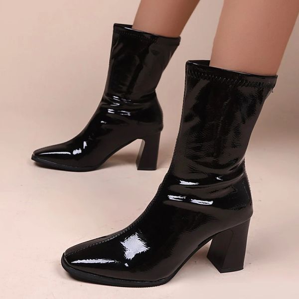 Сапоги модные черные высокие каблуки сапоги для женщин для плиссированных кожаных кожаных сапог, женщина 2023 Осень Слипон густые каблуки
