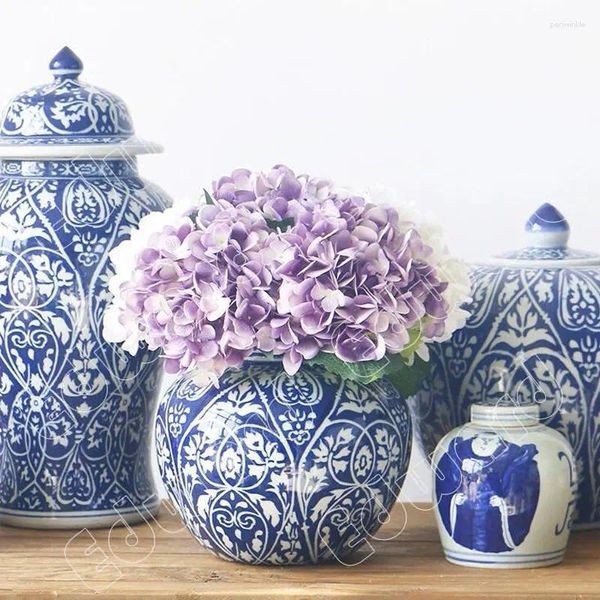 Vasos azul e branco vaso de porcelana estilo chinês ornamentos de cerâmica moderna casa criativa decoração sala de estar artesanato de mesa