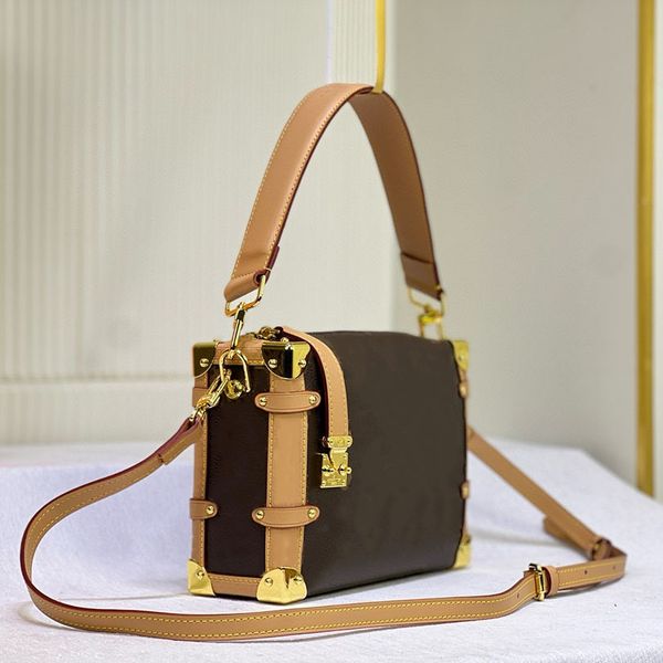 5a de qualidade designer de luxo Bola feminina Lousis Vouton Bolsa Bolsa Bolsa de Metal em forma de canto de ombro de ombro da moda Cross Crossbody Bolsa