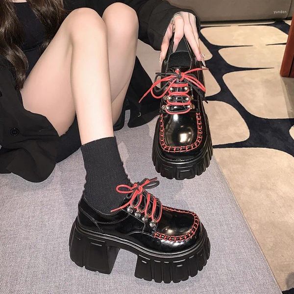 Sıradan Ayakkabı Bahar Yaz İngiliz Walker Kadın Patent Deri Platform Yüksek Tıknaz Topuk Pompaları 9 Cm Zapatos de Mujer