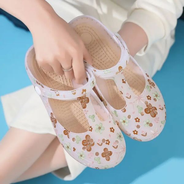 Sandálias de verão tapas estampadas de hole sandálias femininas ladrias sapatos de geléia legisl slippers feminino desgaste sandálias de dedo do pé cobertas