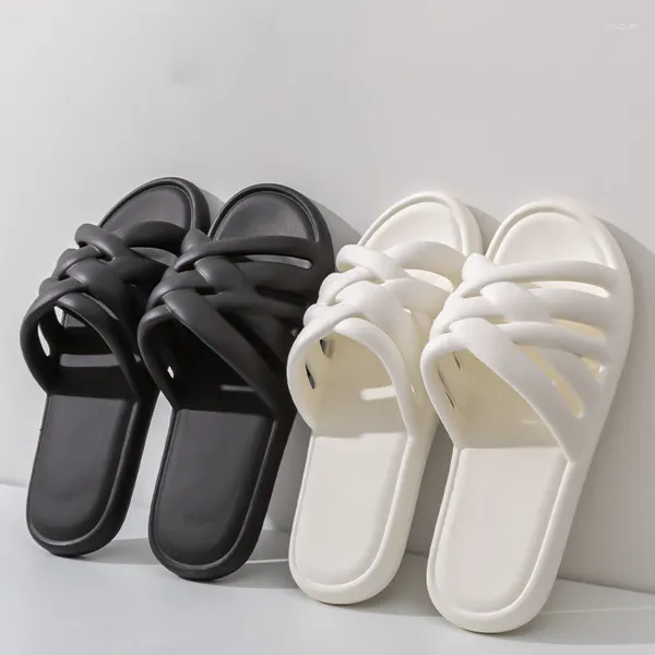 Hausschuhe Geflochtene Detail Single Band Slides Frauen Slipper Weiche Sommer Schwarz Weiß Offene spitze Sandalen Paar Frau Badezimmer Schuhe 2024