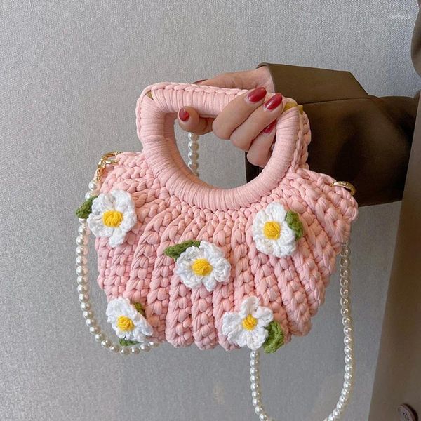 Sacos de noite Pequeno Fio de Algodão Crochet Mulheres 2024 Verão Moda Handmade Designer Bolsas Senhoras Puff Flower Beach Shell Bag