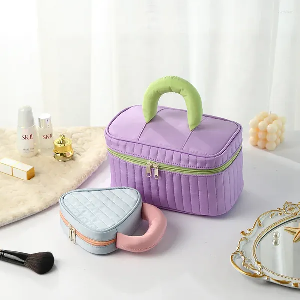Kosmetiktaschen Reisetasche Polyester Festes Make-up für Frauen Organizer Handtasche Geldbörse Tasche Kompakte Kapazität Täglich U