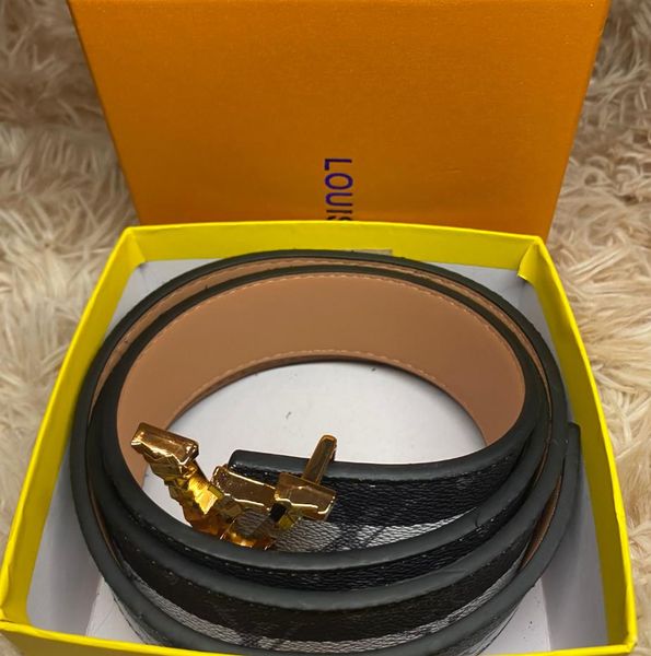 Top designer Lu Lucione della cintura del marchio Larghezza da 3,8 cm Belt marca oro e argento 20 opzioni lucide liscio, con autentiche borse da design capra noius adottare la figlia da vicino lunedì