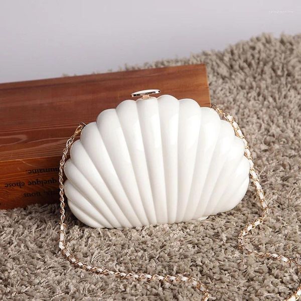 Sacos de noite Branco Acrílico Seashell Forma Bolsas Femininas Festa Moda Corrente Bolsa De Casamento Senhora Bolsas Shell Ombro Crossbody
