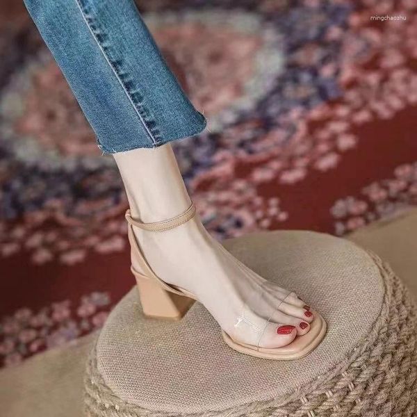 Scarpe eleganti da donna estive 2024 Tacco grosso con punta aperta e tacco medio in cristallo trasparente