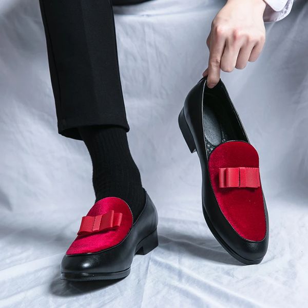 Ayakkabılar Loafers Erkekler Kırmızı Mokasen Üzerinde Kaymak Erkek Ayak Ayak Ayak Ayakkabı Boyun Tie Moda Ayakkabıları Düğün Giyim Balo Ayakkabıları