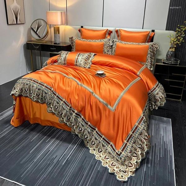 Set di biancheria da letto Dorato di Lusso Raso di Seta Chic Ricamo 4/6/7 Pz Set di Copripiumino in Cotone Lenzuolo Piumino Lenzuolo Federe