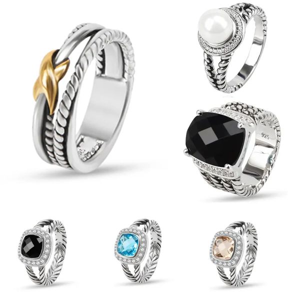 Tasarımcı Love Ring Premium Edition Deluxe 18K Altın Kaplama Kadınlar ve Erkekler İçin Butik Takı Hediyeleri Taşınabilir Takı Kutusu Toptan