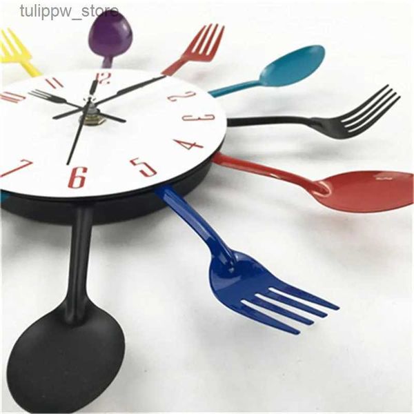 Mesa Relógios Colher Grande Relógio de Parede Multicolor Decoração de Casa Talheres Utensílio de Cozinha Colher Garfo Relógio de Parede Design Moderno Idéias para Presentes Z070 L240323