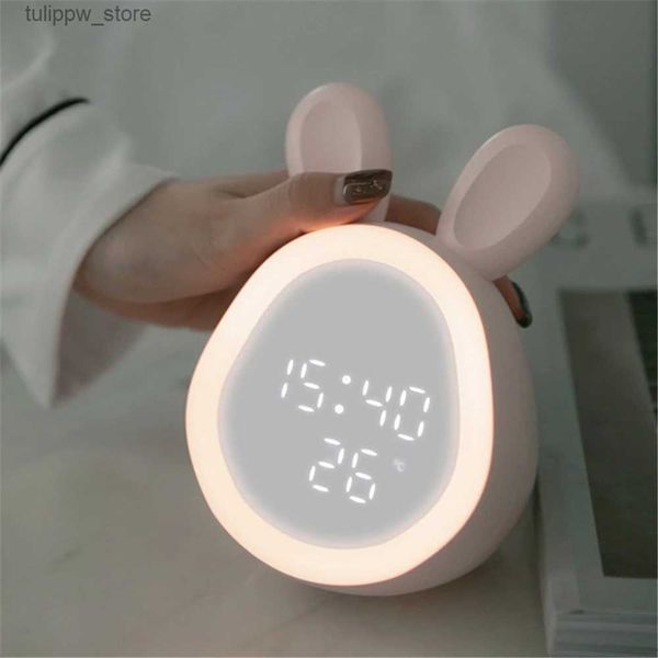 Orologi da tavolo da scrivania Orologio da tavolo per bambini Sveglia con coniglio carino Ricarica USB Snooze digitale Orologio elettronico Timer Luce notturna a LED Orologio con orecchie da coniglio L240323