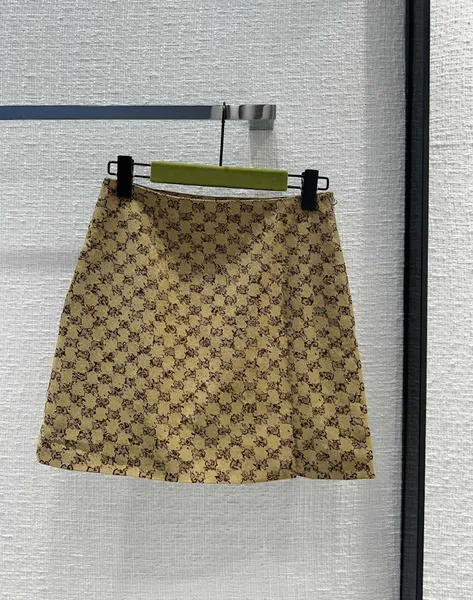 2024 verão designer feminino bordado em linha reta mini lápis saias senhoras saia de cintura alta rua wear novo