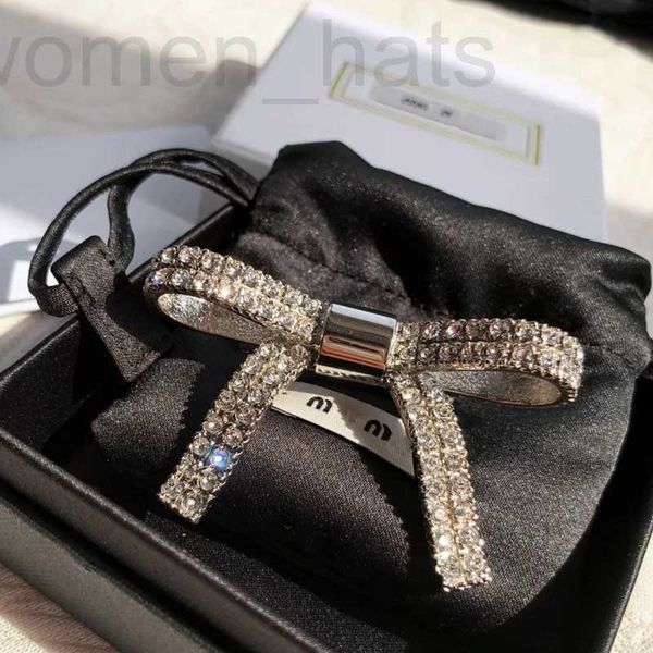 Fermagli per capelli Barrettes designer Nuovo stile M Marchio di lusso da donna Designer per donne Ragazze Bowknot Forcine per capelli con diamanti Accessori per forcine moda ARXF