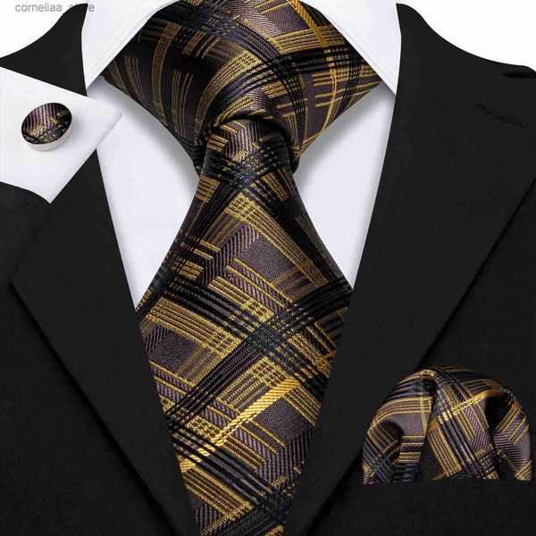 Cravatte firmate per uomo Marrone Oro Nero Floreale Cravatta di seta Fazzoletto da taschino Gemelli Set Regalo di nozze Corbatas BarryWang 5212 Y240325