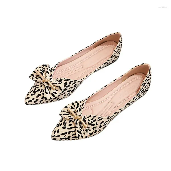 Sapatos casuais com estampa de leopardo apartamentos femininos apontados fundo macio deslizamento para