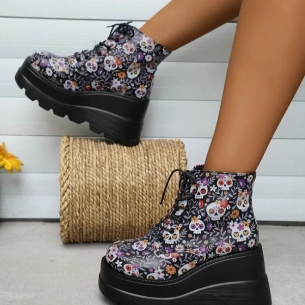 Сапоги осень осень Новые Ladies Goth Platform Lace Up Angle Boots Fashion Mixed Colors High Heels Women's Boots Street Cosplay Shoes