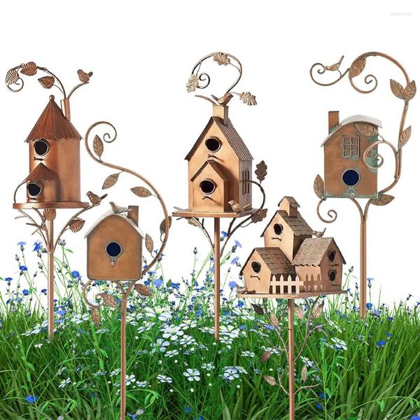 Decorações de jardim Birdhouse Stakes Outdoor Metal Decoração Bird Houses para fora com pólo quintal