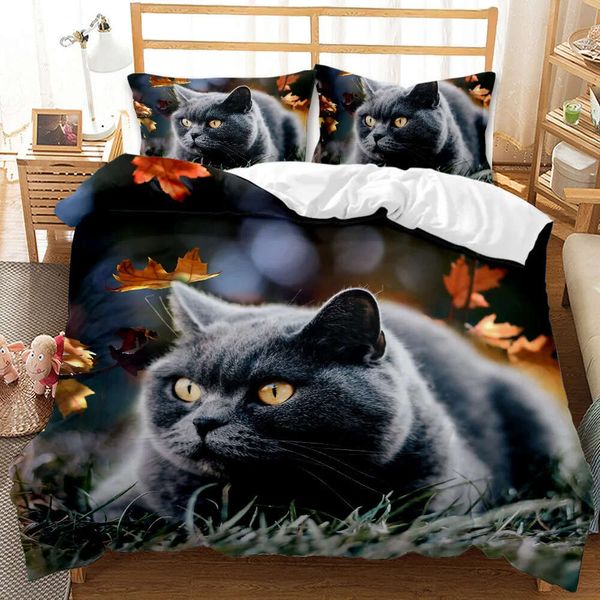 Bettdecke mit liegender blauer Katze, Doppelbett-Bettwäsche-Set für Kinder, süßes Kätzchen, Tröster, Herbst-Ahornblätter, Polyester-Bettbezug