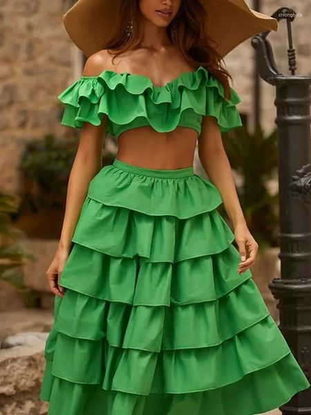 Costume da bagno da donna Gonna torta verde Gonna con spalle scoperte Peplo Tinta unita Moda Principessa francese Bikini in due pezzi e gonna da spiaggia2024 Estate donna