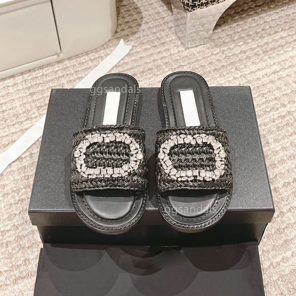 Pantofole firmate sandali di lusso moda corda di canapa intrecciata acqua diamante classico fondo piatto pantofola scarpe da spiaggia da donna