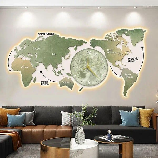 Relógios de parede Mapa do mundo Sala de estar Decoração Relógio Internet Celebridade LED Pintura Moderna Luxo High-End Sofá Fundo