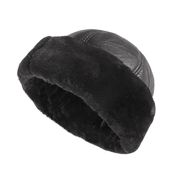 Gorros de couro de inverno chapéu masculino grosso quente russo pai médio idosos lã forrado brimless senhorio boné à prova de vento neve 240309
