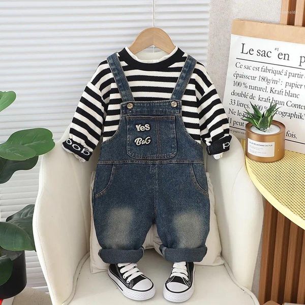 Set di abbigliamento Abiti primaverili per bambini 2024 Designer di stile coreano Abiti per neonati T-shirt a maniche lunghe a righe casual Tute per bambini