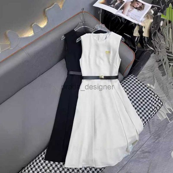 Abiti casual di lusso primavera New Miui Gaoding Korean Style Gentle Style Elegante versatile Cintura Sleevelistica Solido Colore Solido