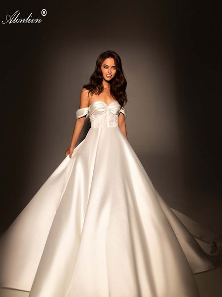 Блестящее атласное бальное платье в форме сердца, свадебное платье с открытыми плечами и рукавами, кружевные складки, бюст, свадебные платья принцессы со шлейфом
